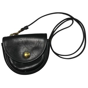 Vintage Mini Coach 80s Black Leather Crossbody 0566072